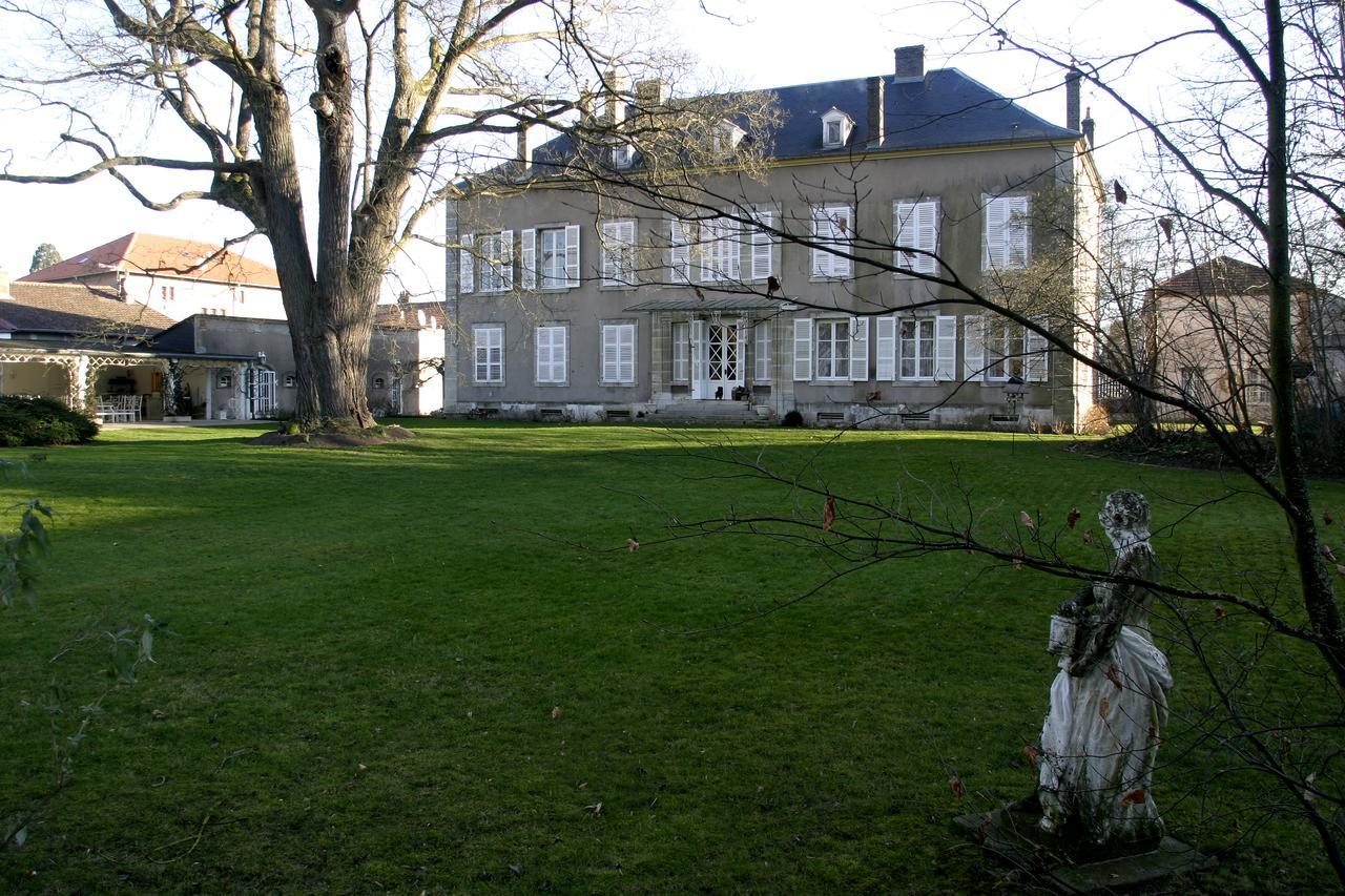 Chateau Mesny Vic-sur-Seille Luaran gambar